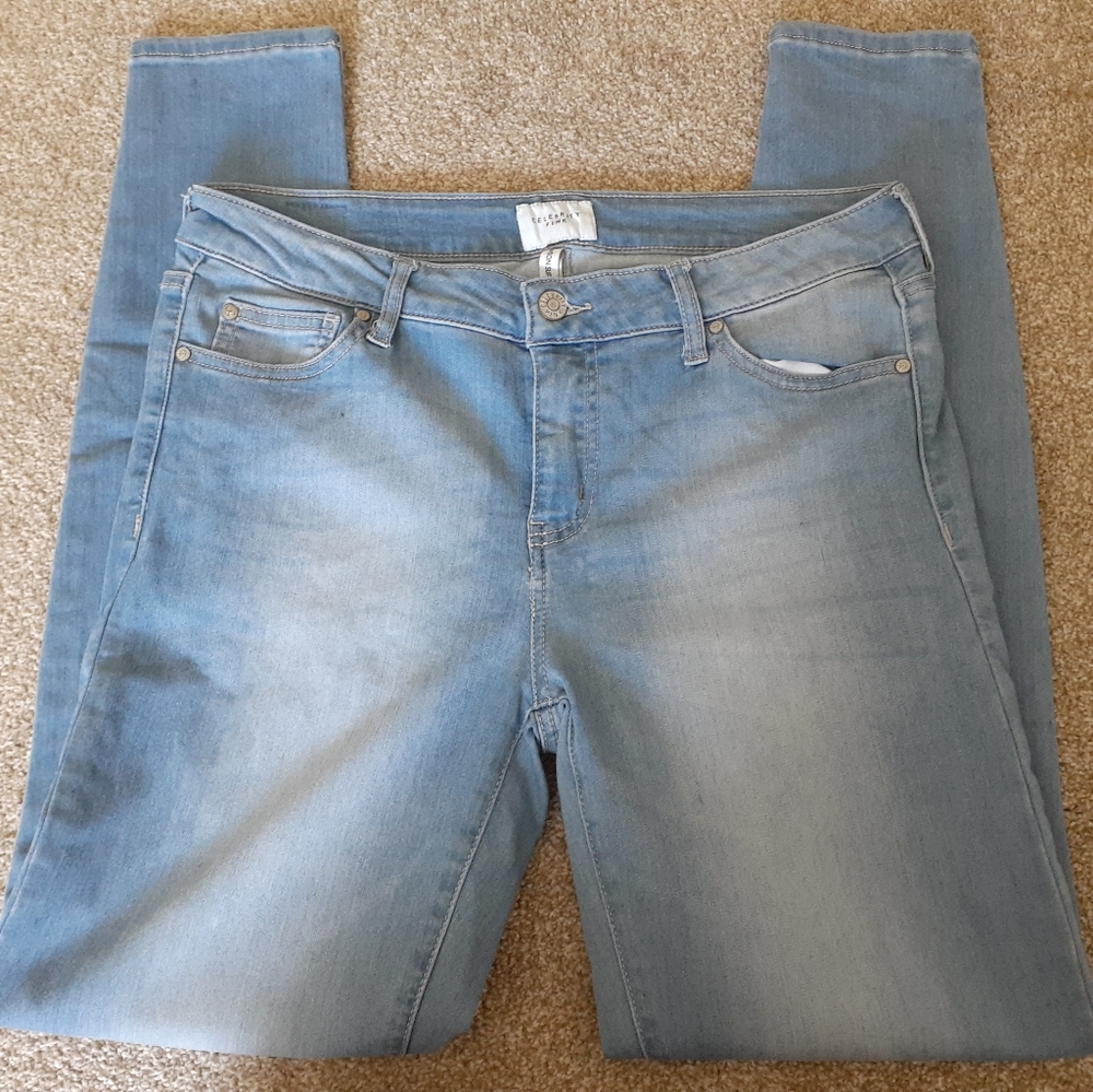celebrity PINK stretch straight leg jeans